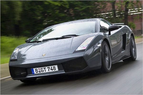 Edo Competition Lamborghini Gallardo: lengvas ir patrauklus