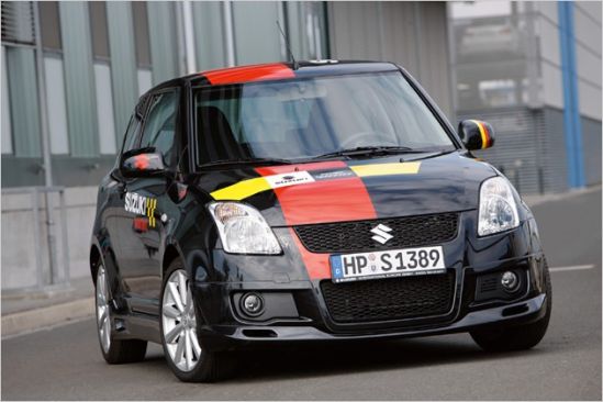 Suzuki pristato specialų modelį Swift Sport „Rallye N’Style“